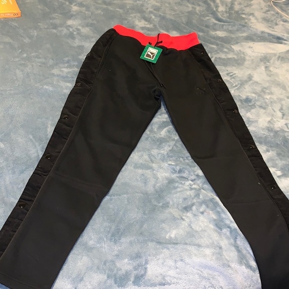 New PUMA - Picture 4 of 7